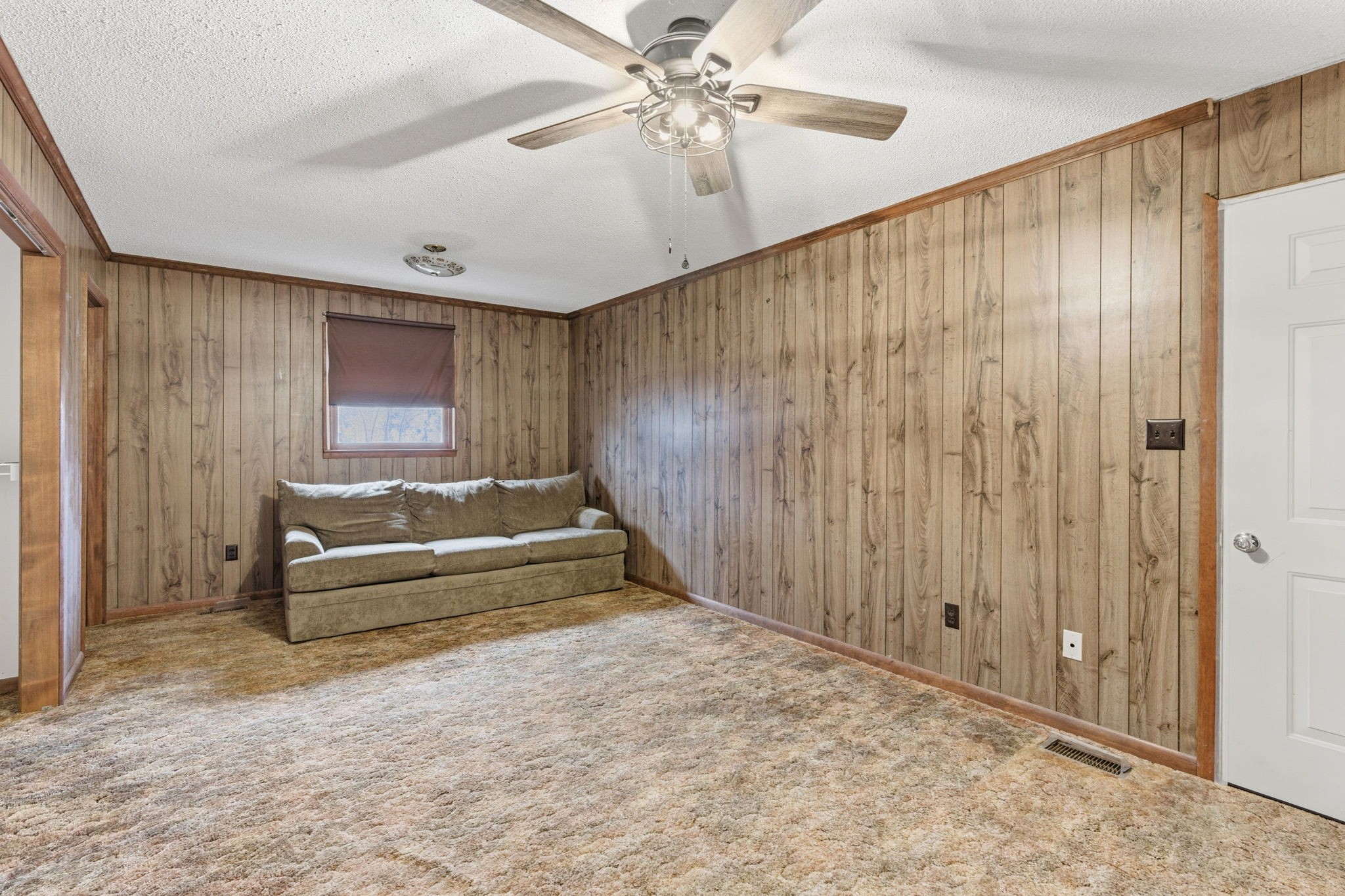 4137 Eastbrook Rd