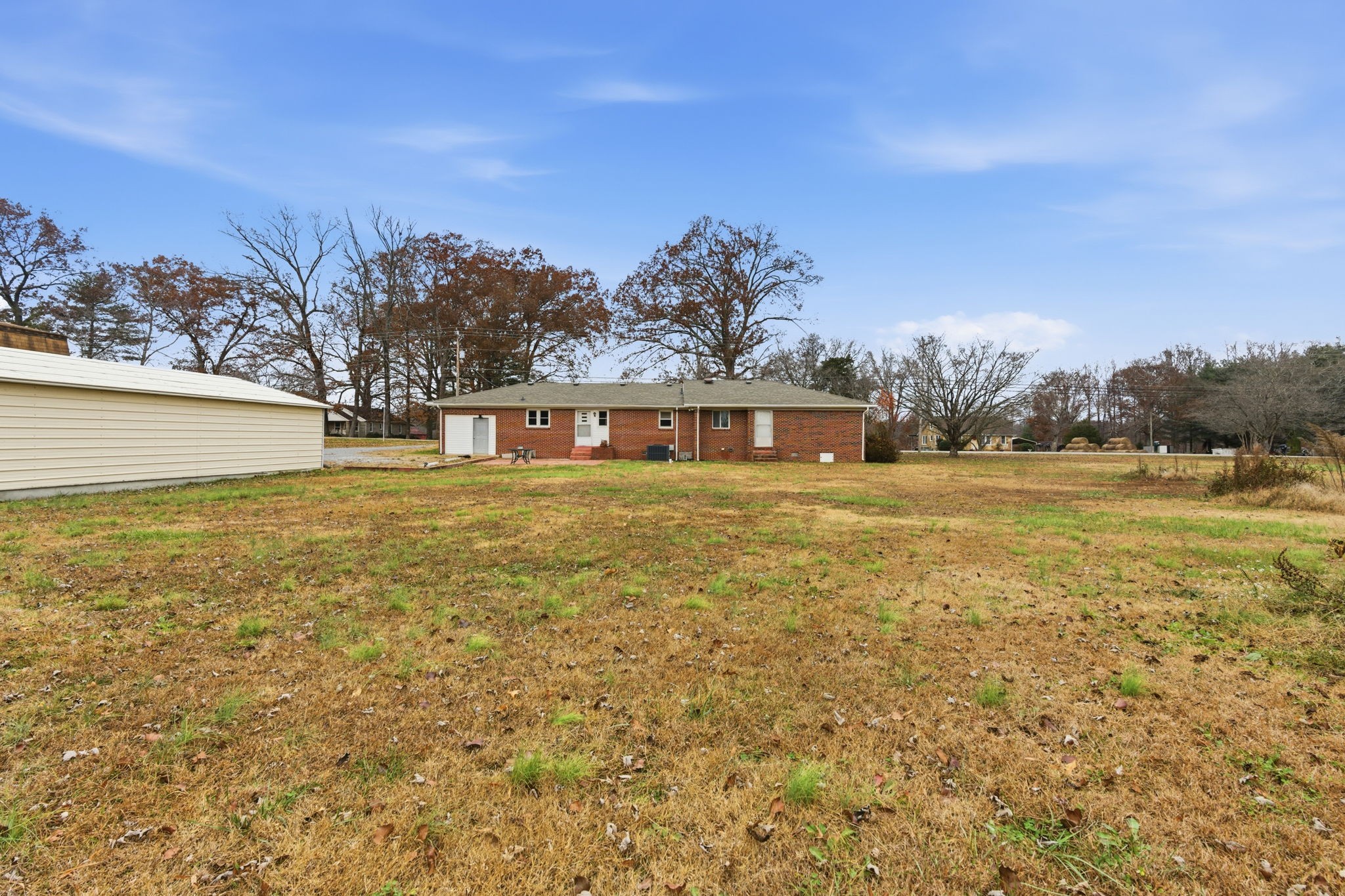 4137 Eastbrook Rd
