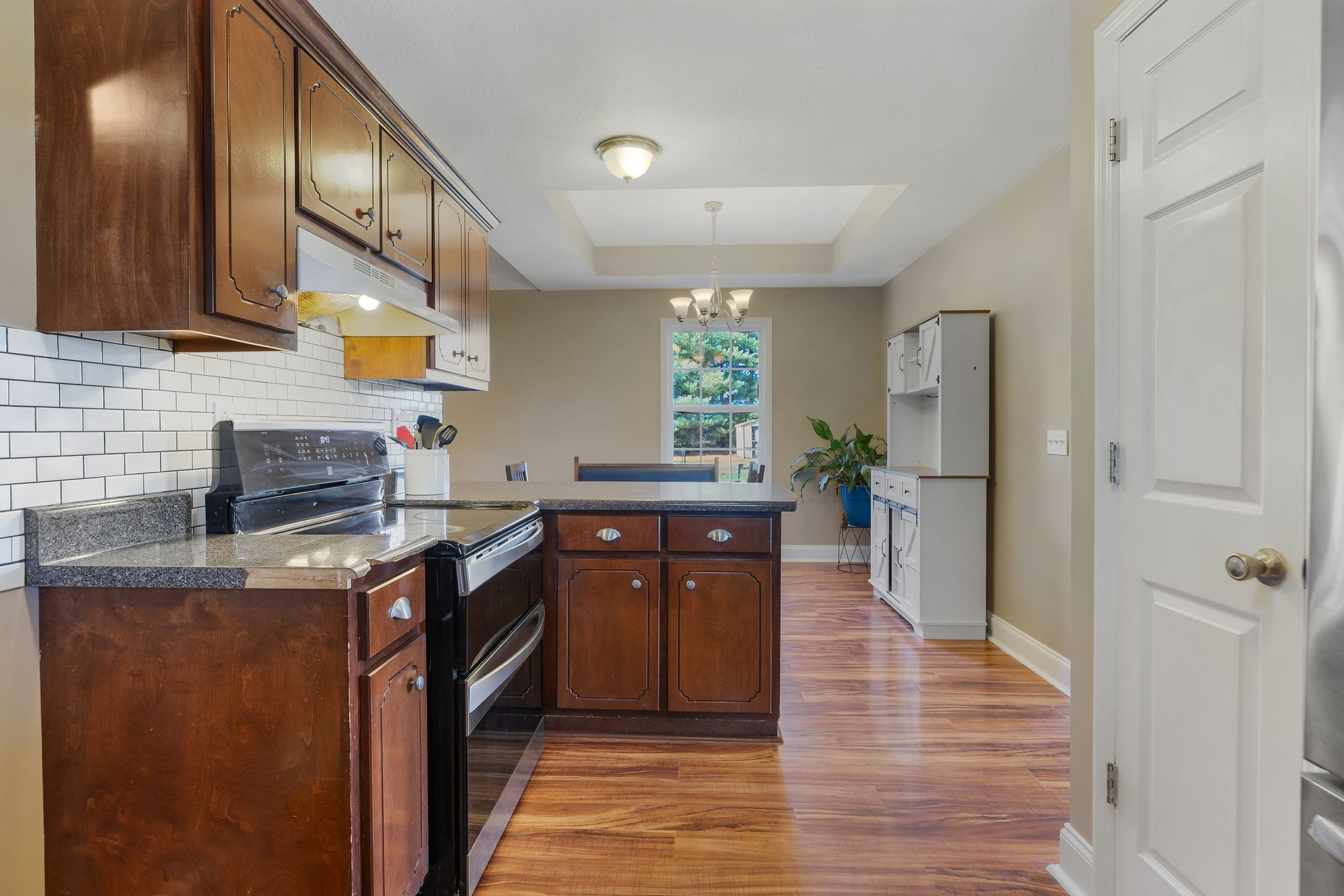 14 Hazelwood Ln