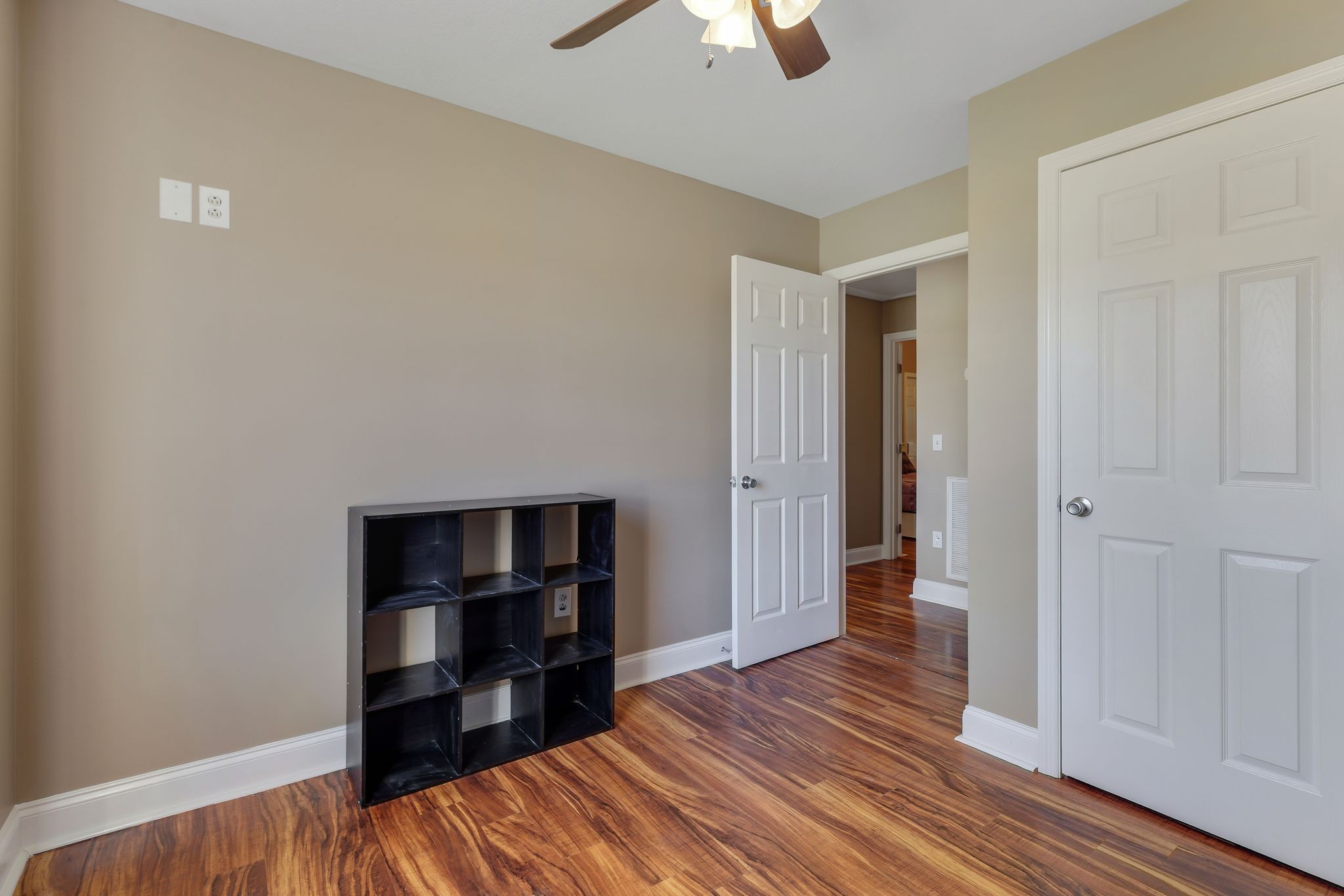 14 Hazelwood Ln