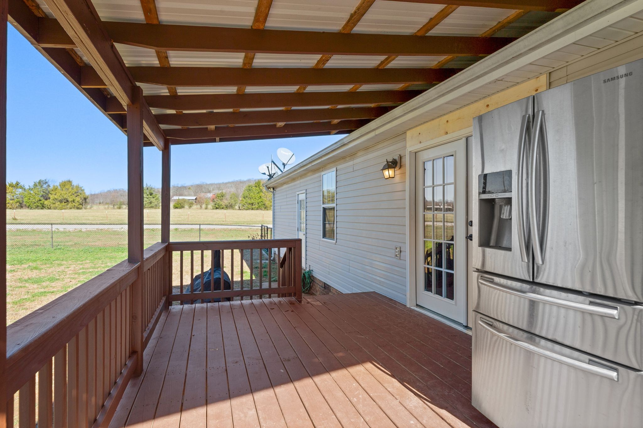 14 Hazelwood Ln