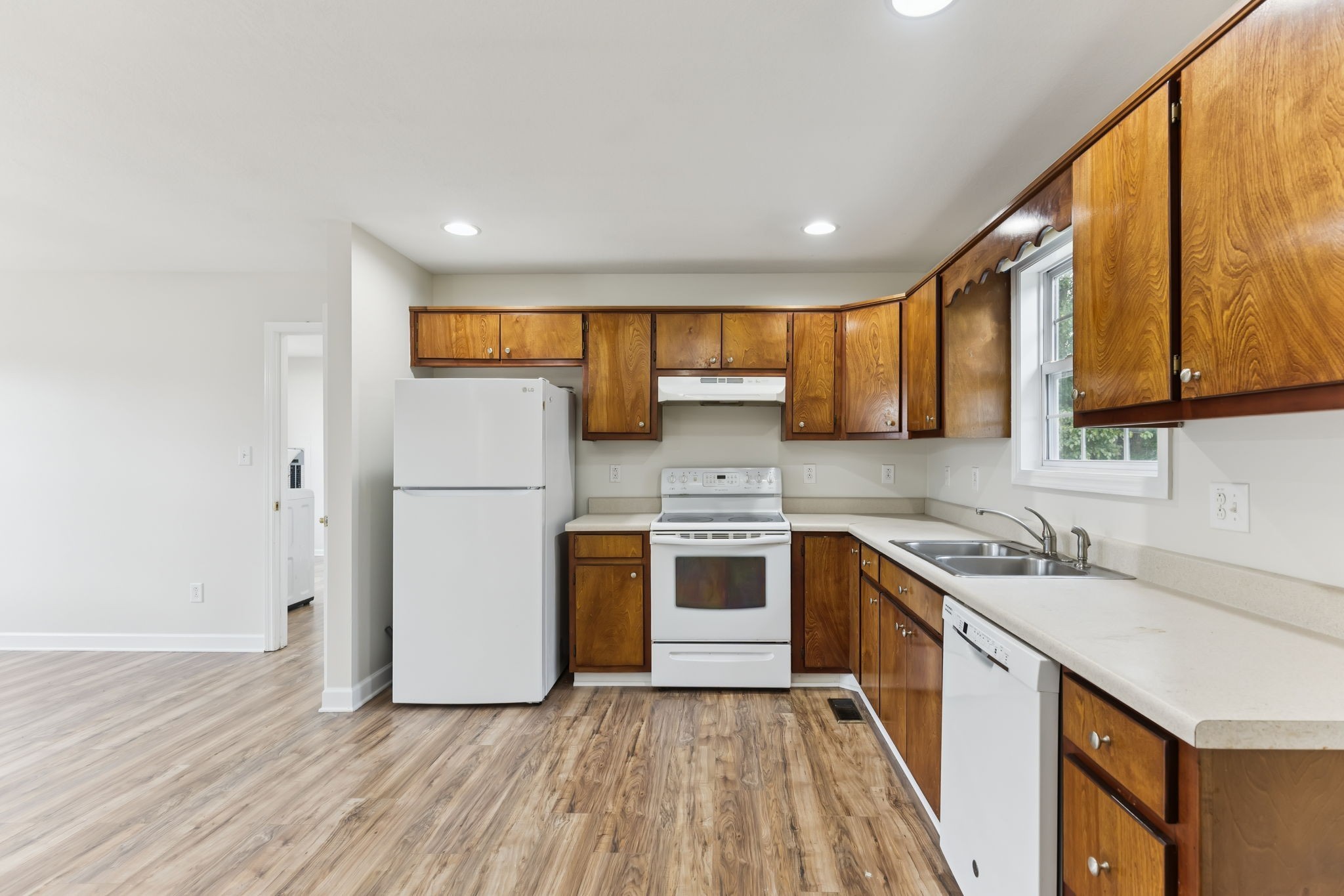 286 Strawberry Dr