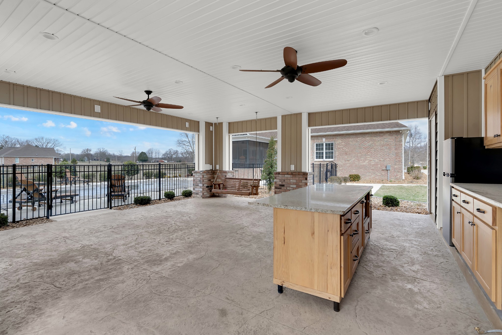 5765 Spring Creek Rd