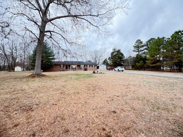 145 Copperas Creek Rd