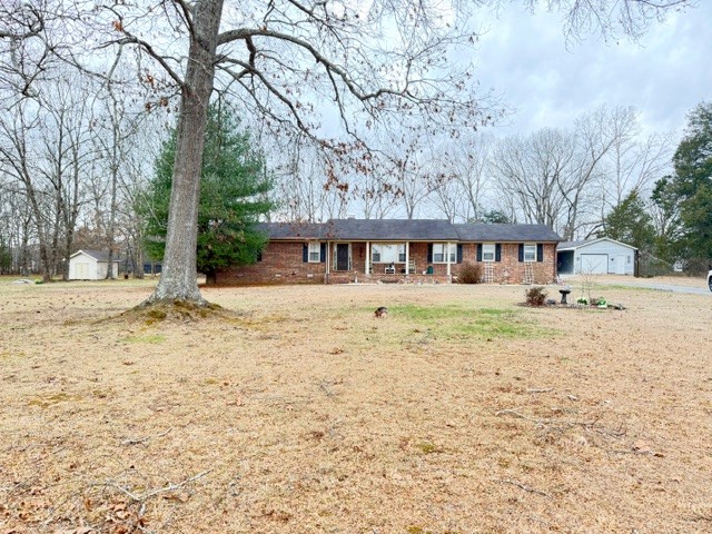 145 Copperas Creek Rd
