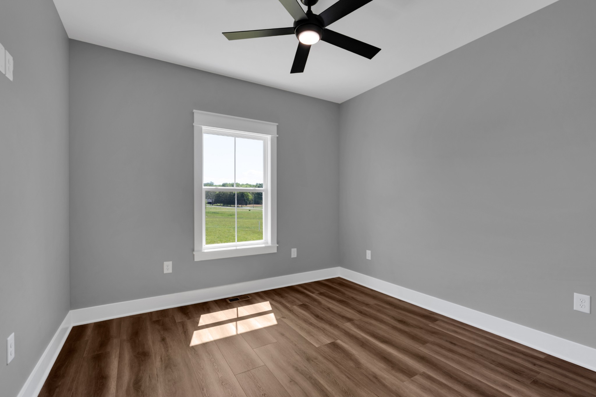 8246 AEDC RD
