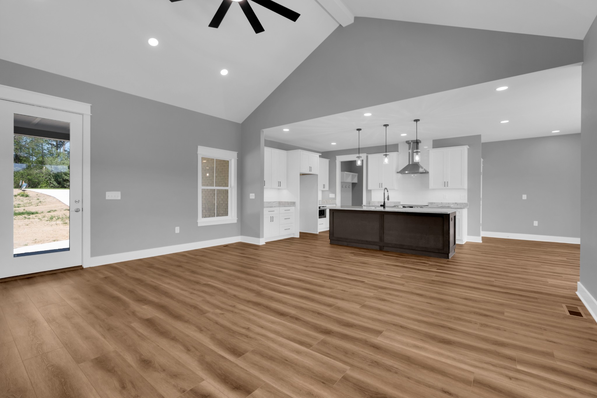 8246 AEDC RD