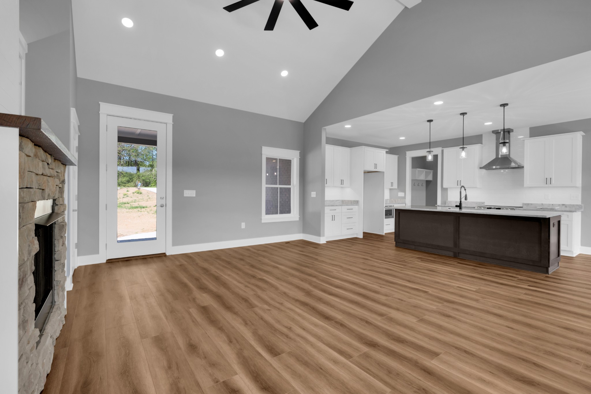 8246 AEDC RD