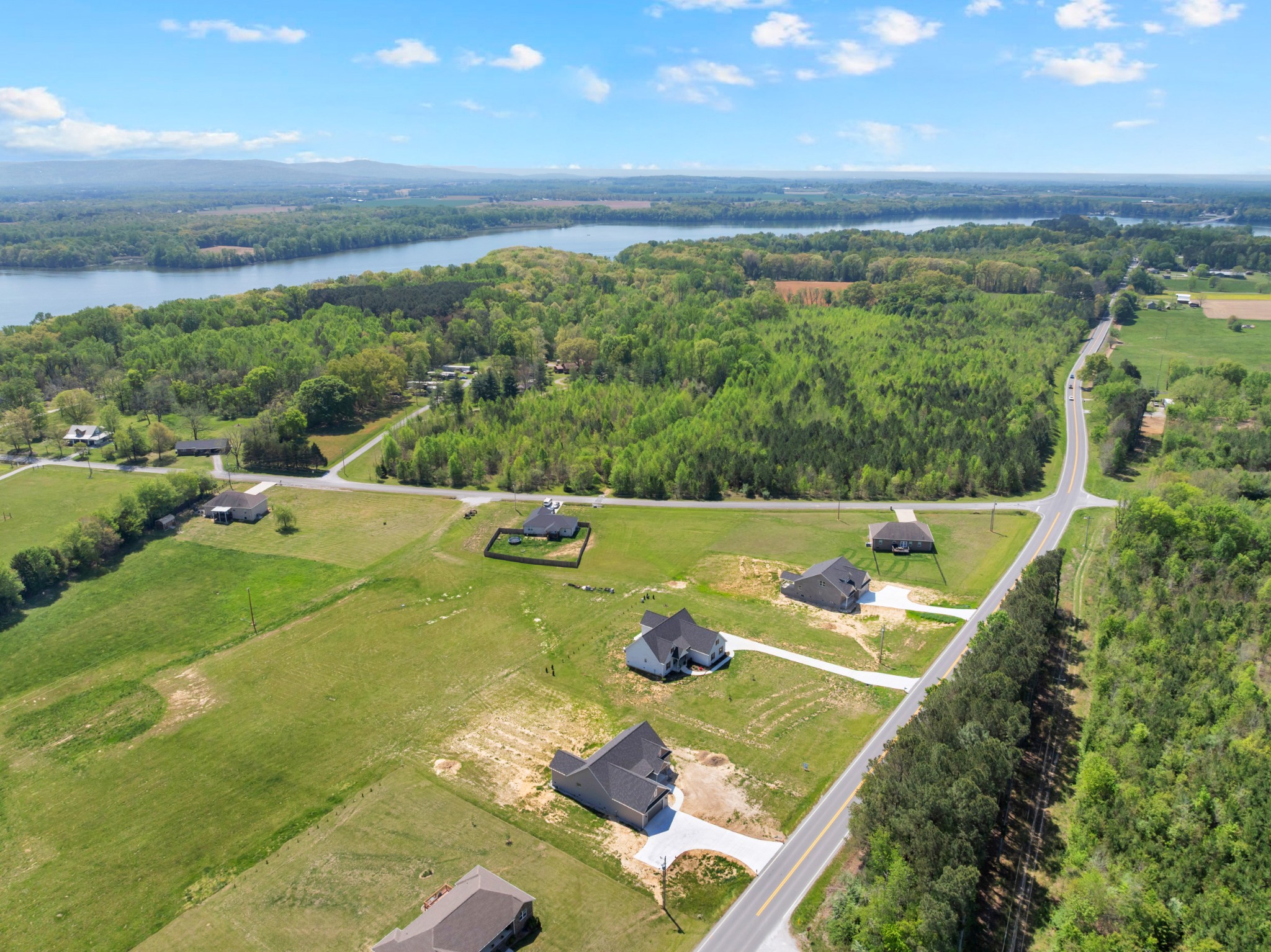 8246 AEDC RD