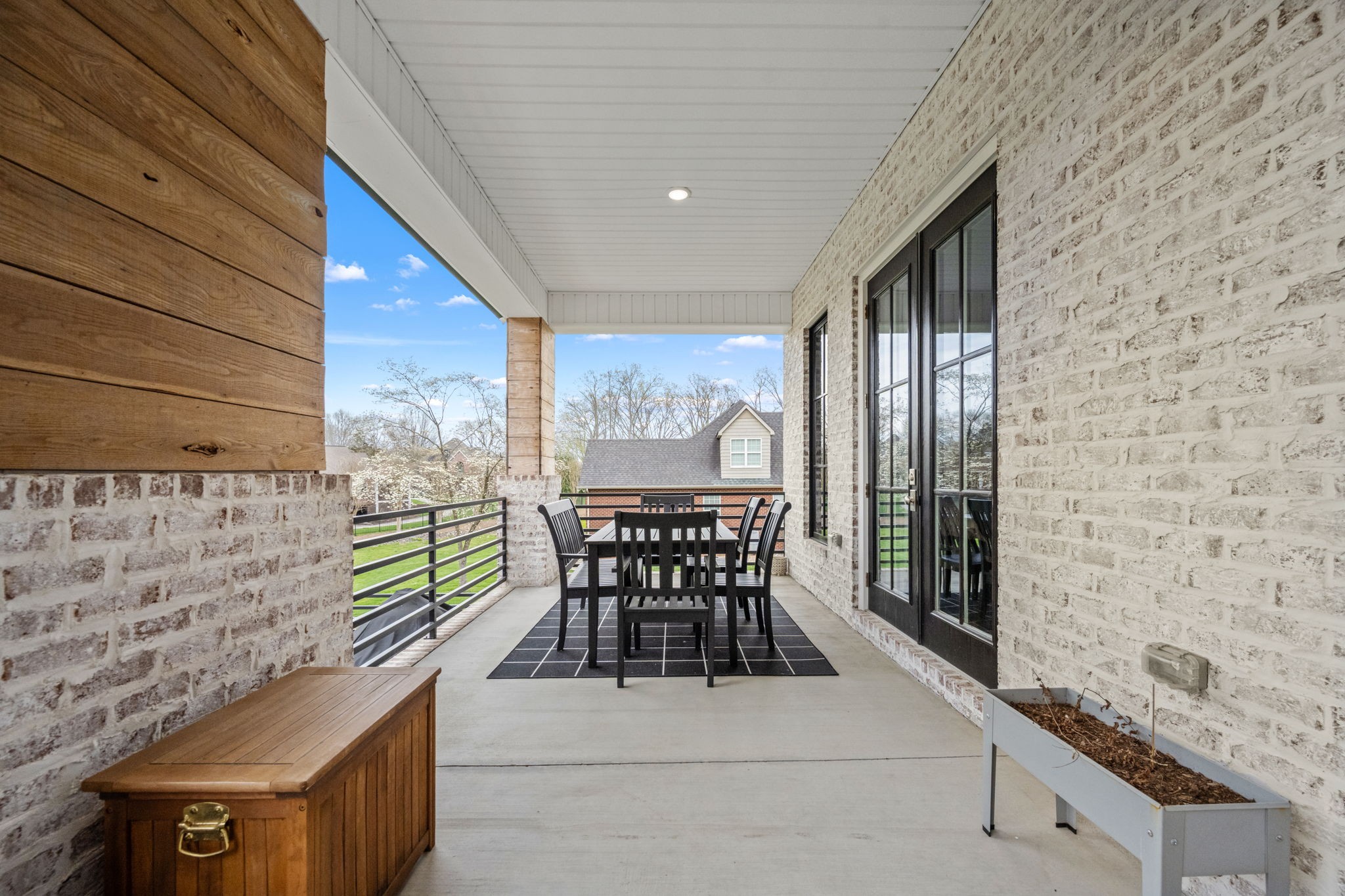 426 BRUNSWICK COURT