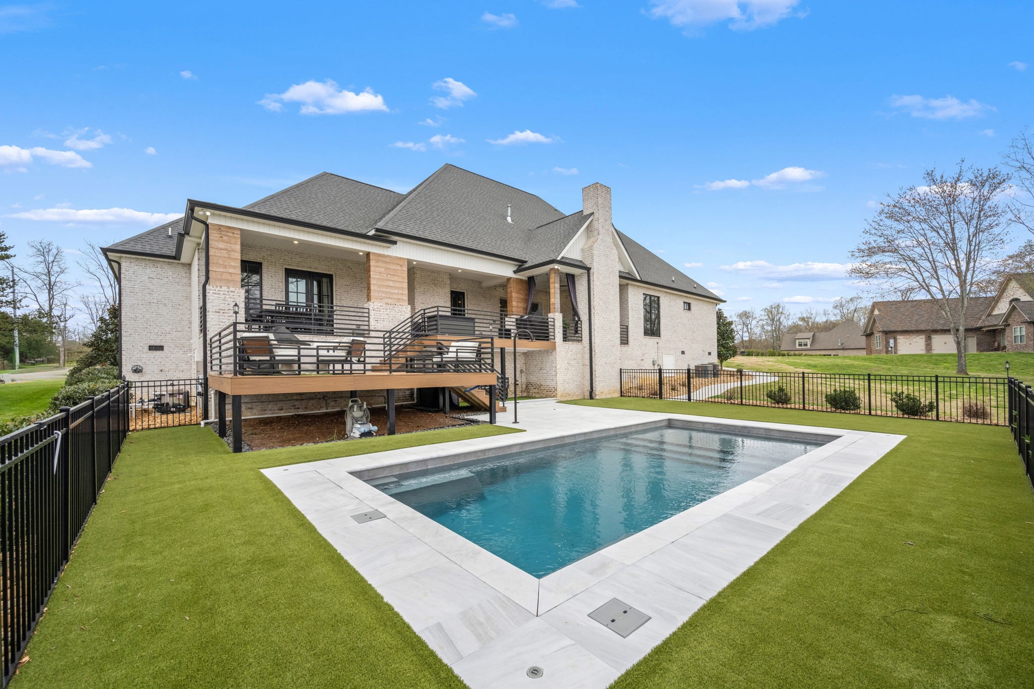 426 BRUNSWICK COURT