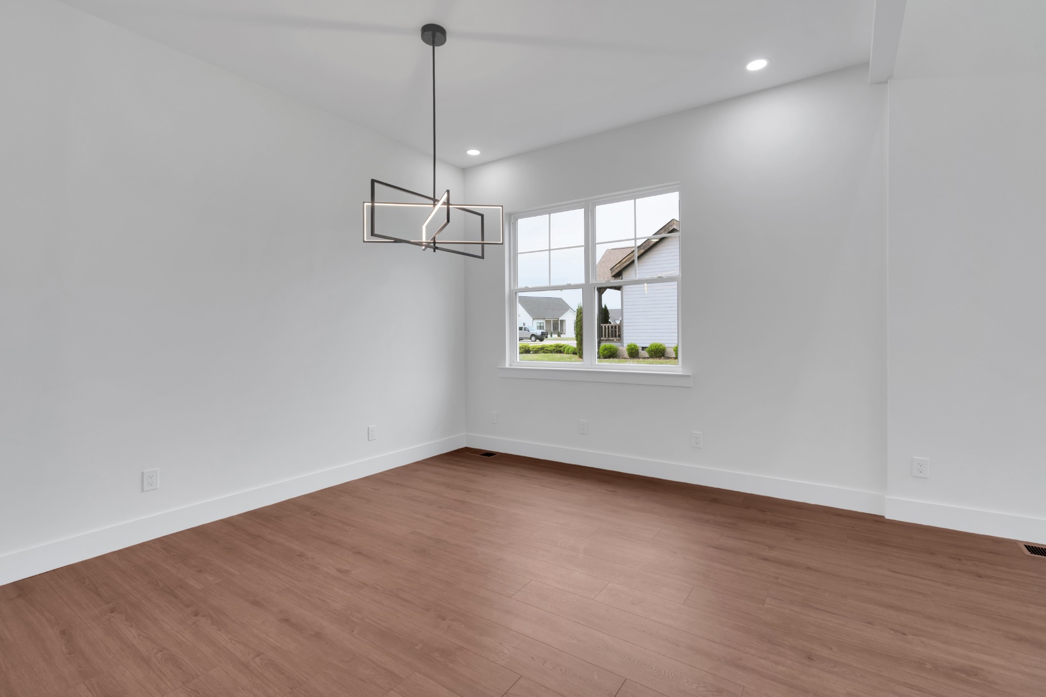 347 Campfire Ct