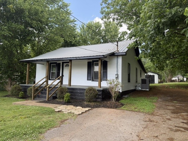 214 Myers St