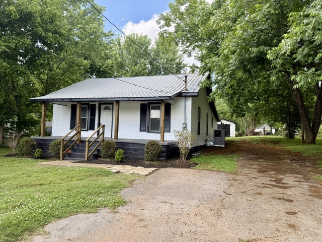 214 Myers St