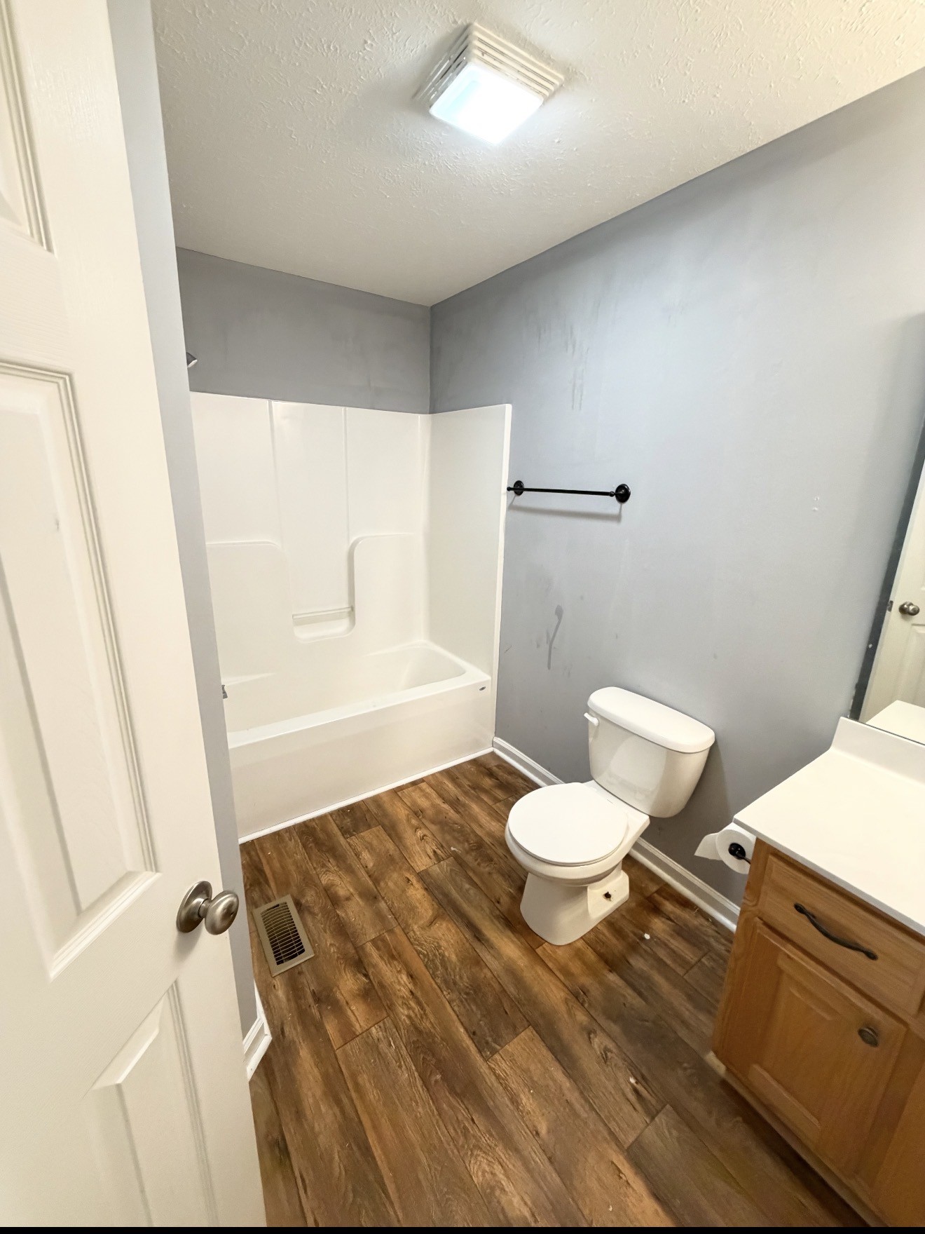 201 Koonce Ln
