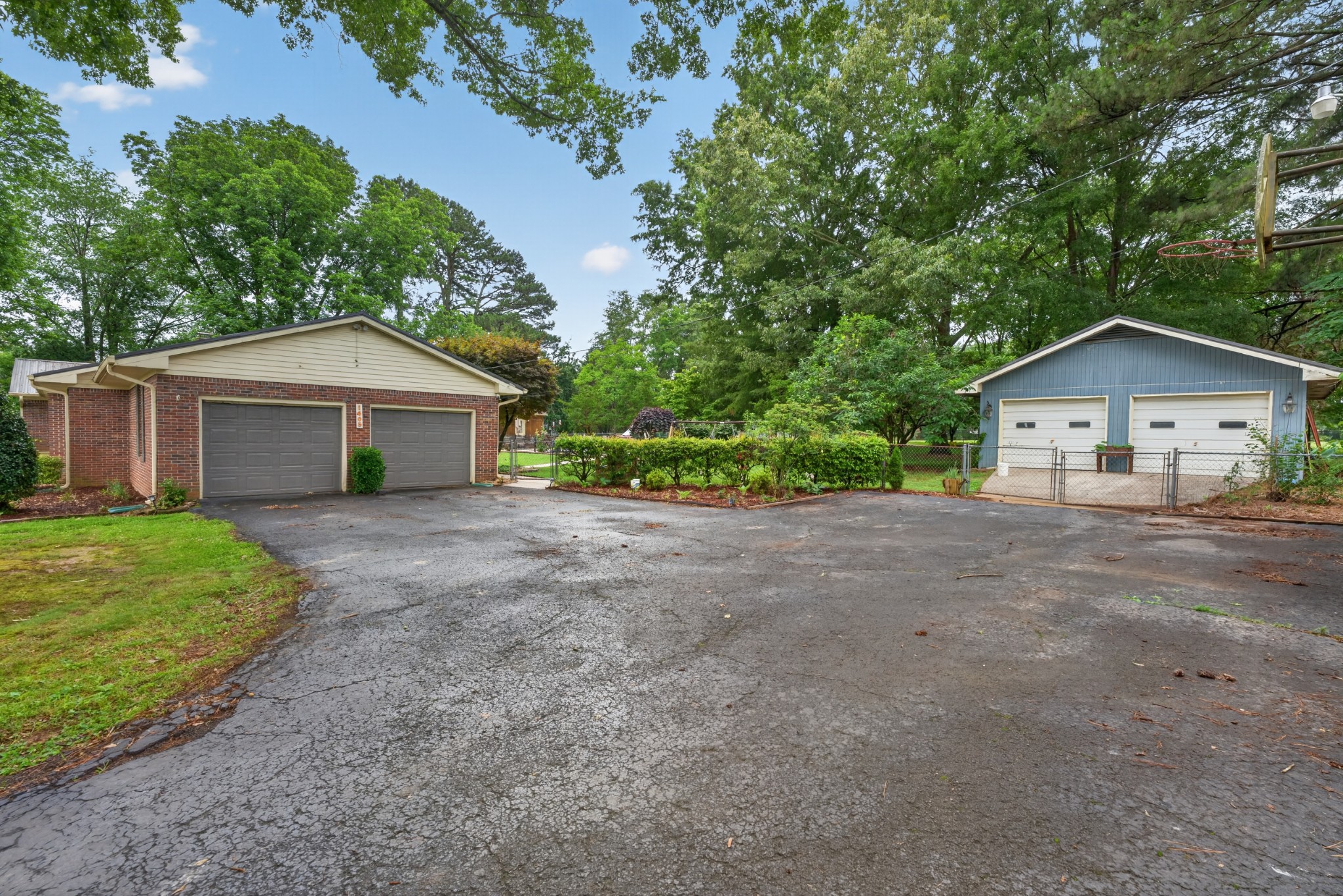 1405 Old Estill Springs Rd