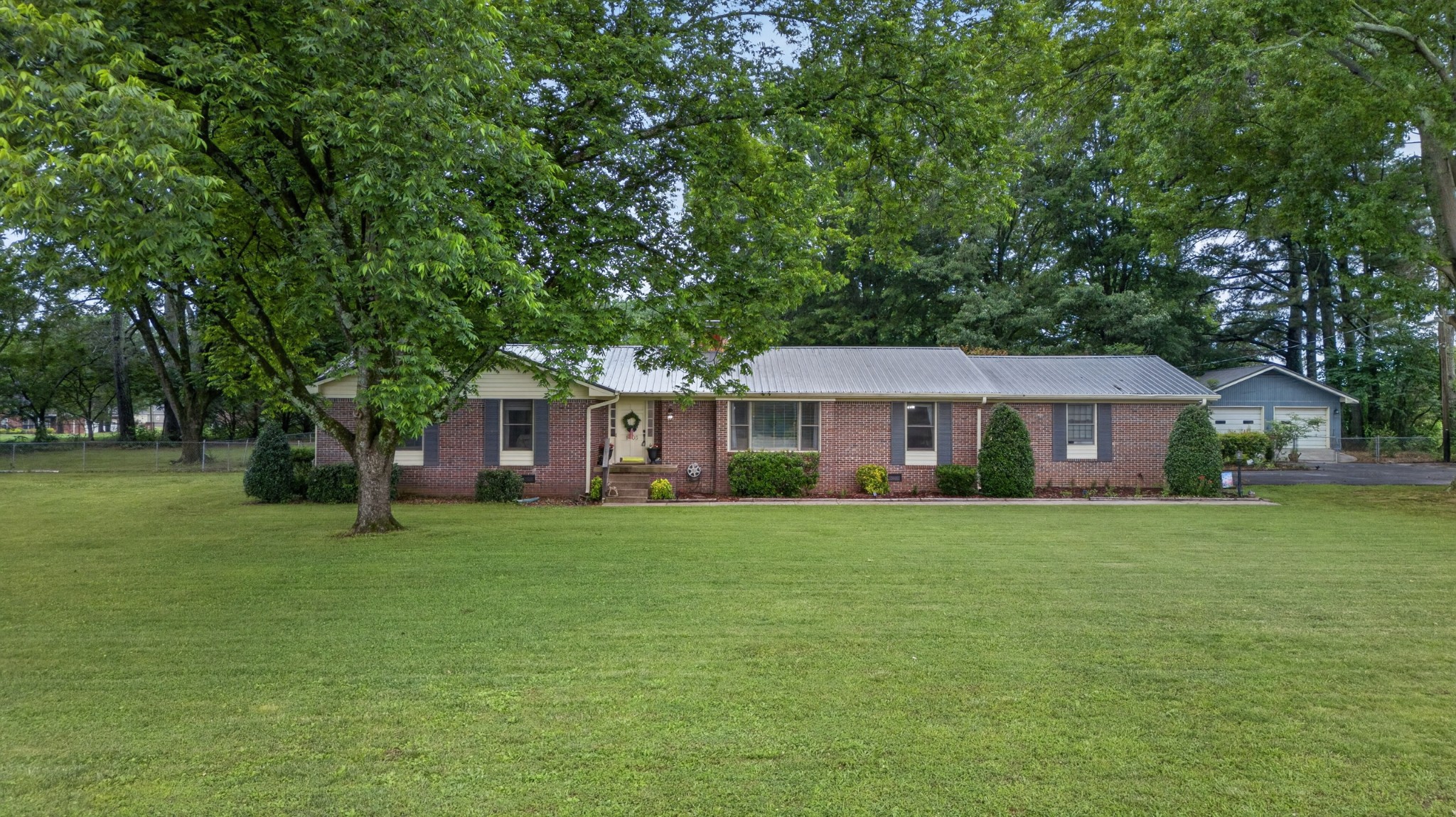 1405 Old Estill Springs Rd