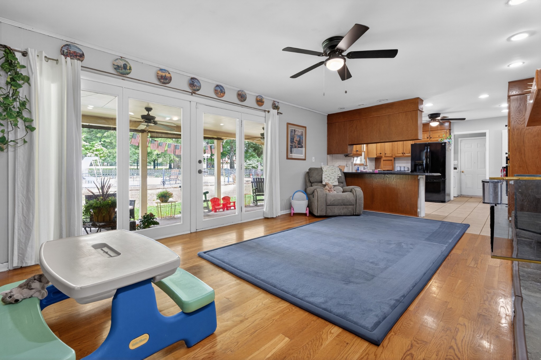 1405 Old Estill Springs Rd