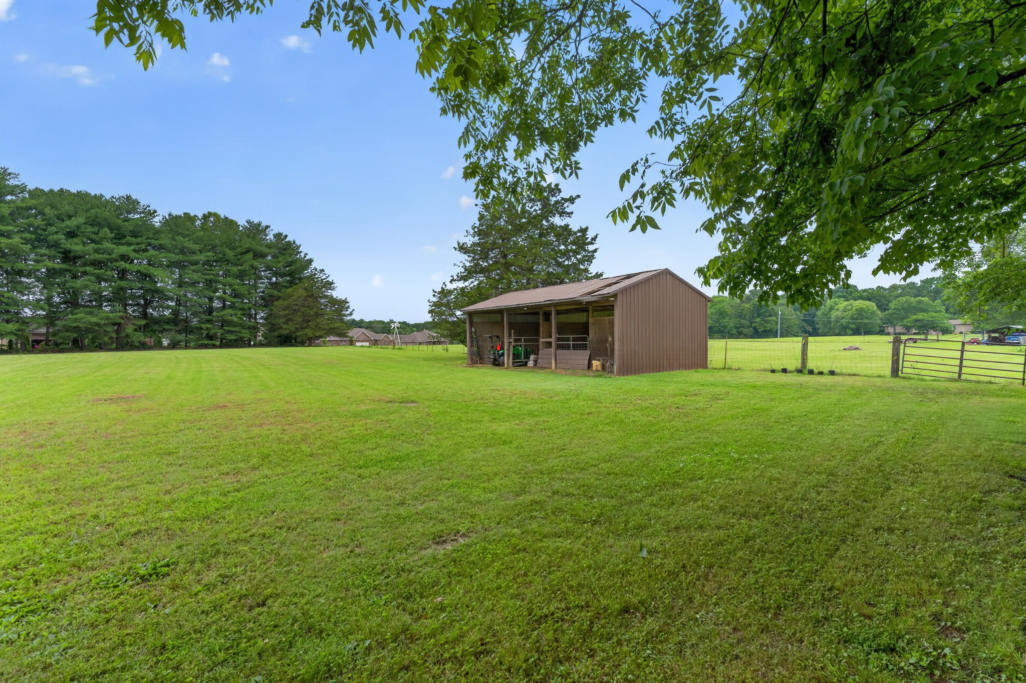 1405 Old Estill Springs Rd