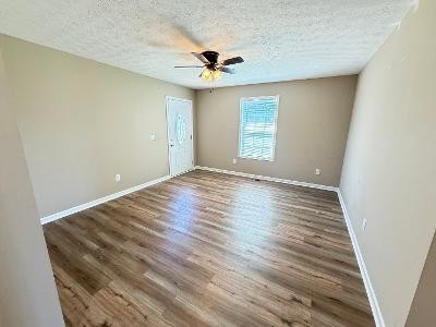 332 Slagtown Rd