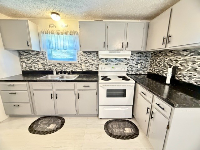 44 Myrick Rd