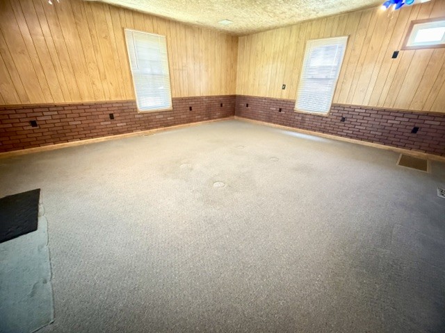 44 Myrick Rd