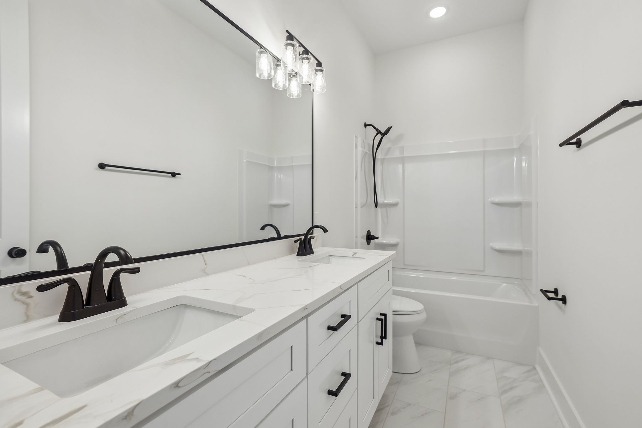 123 Lookout Dr