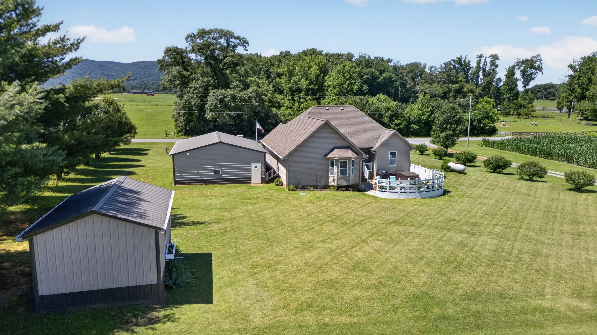 347 Keith Cove Rd