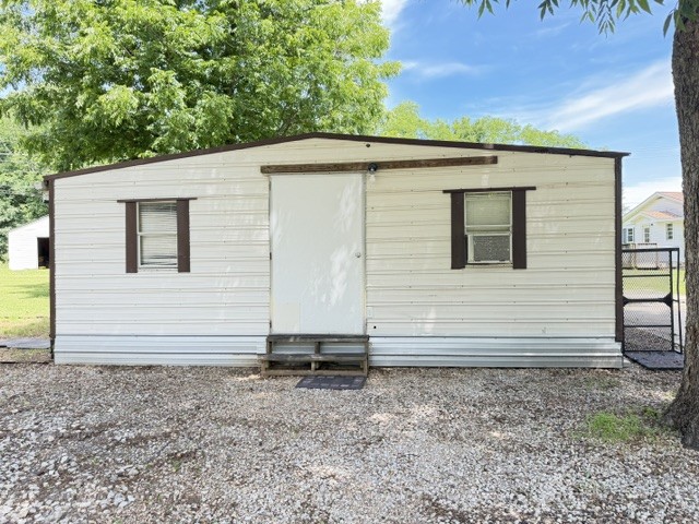 603 N Main St
