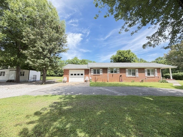 603 N Main St