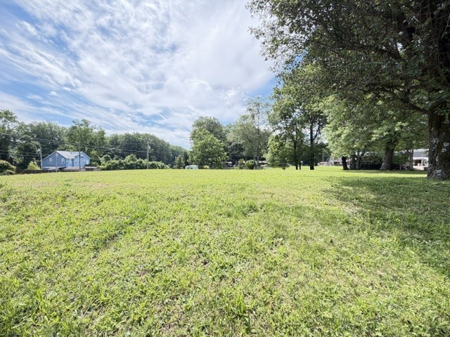 603 N Main St
