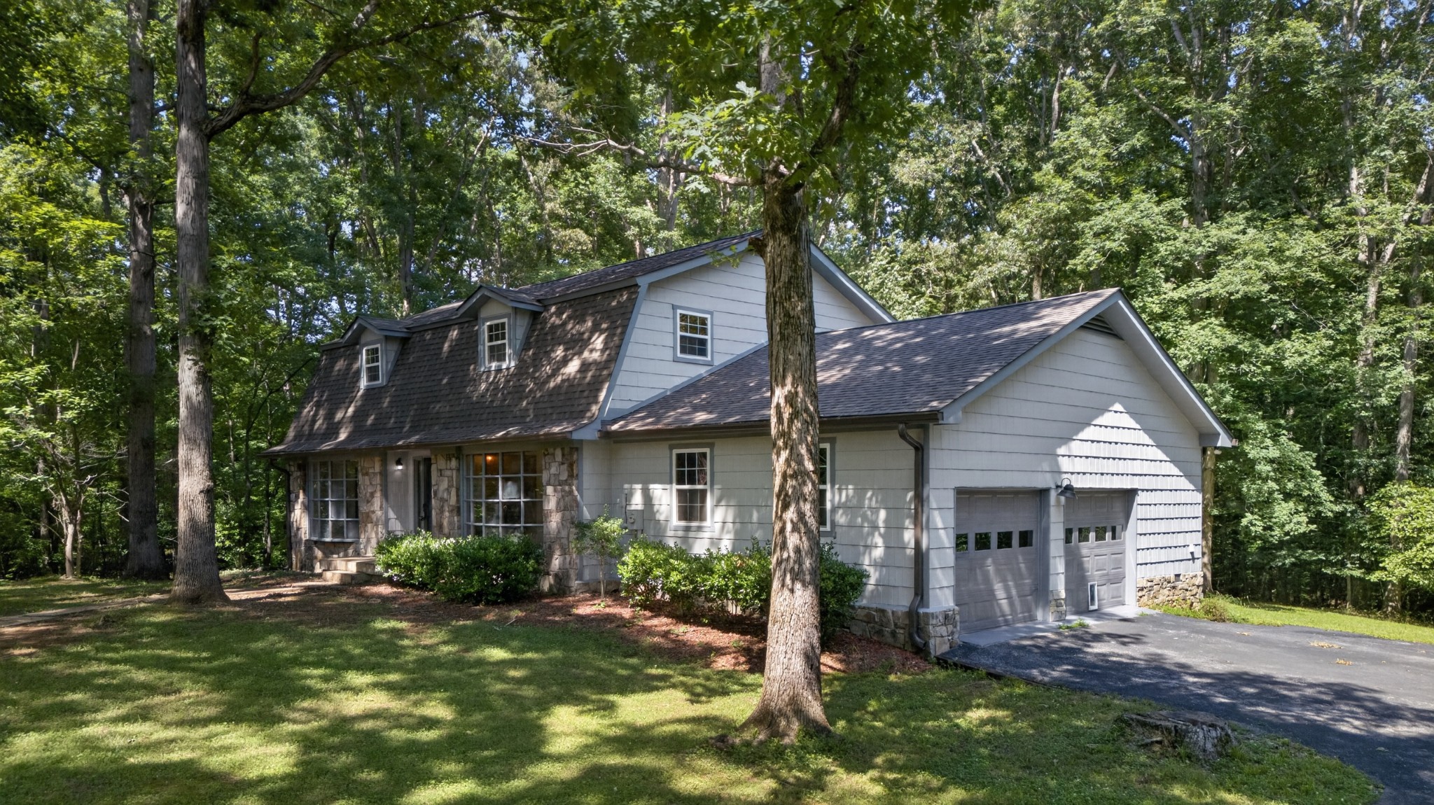 466 Willow Oak Dr