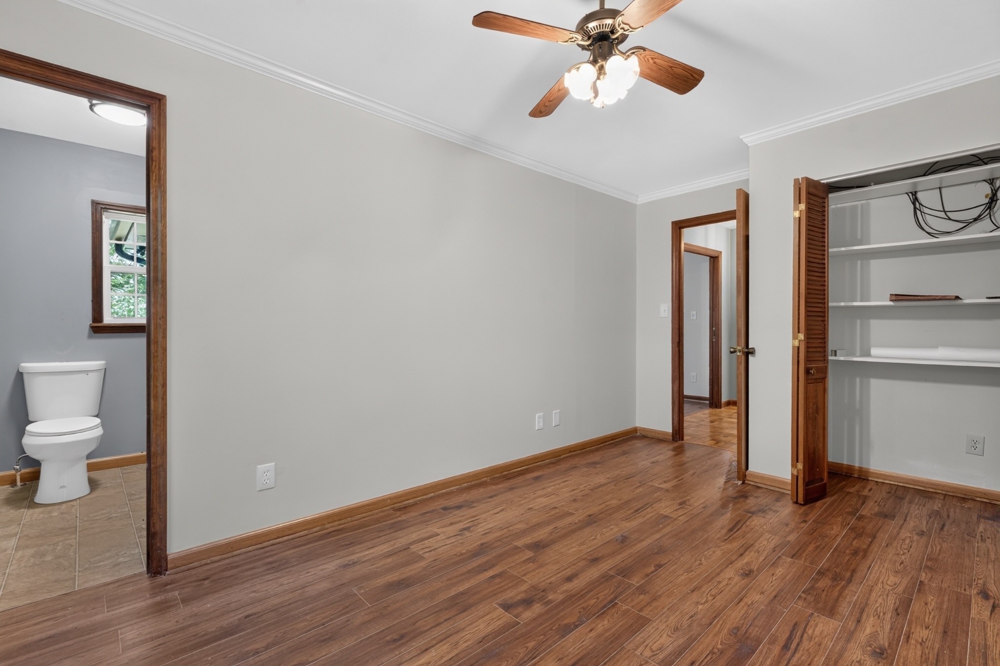 466 Willow Oak Dr