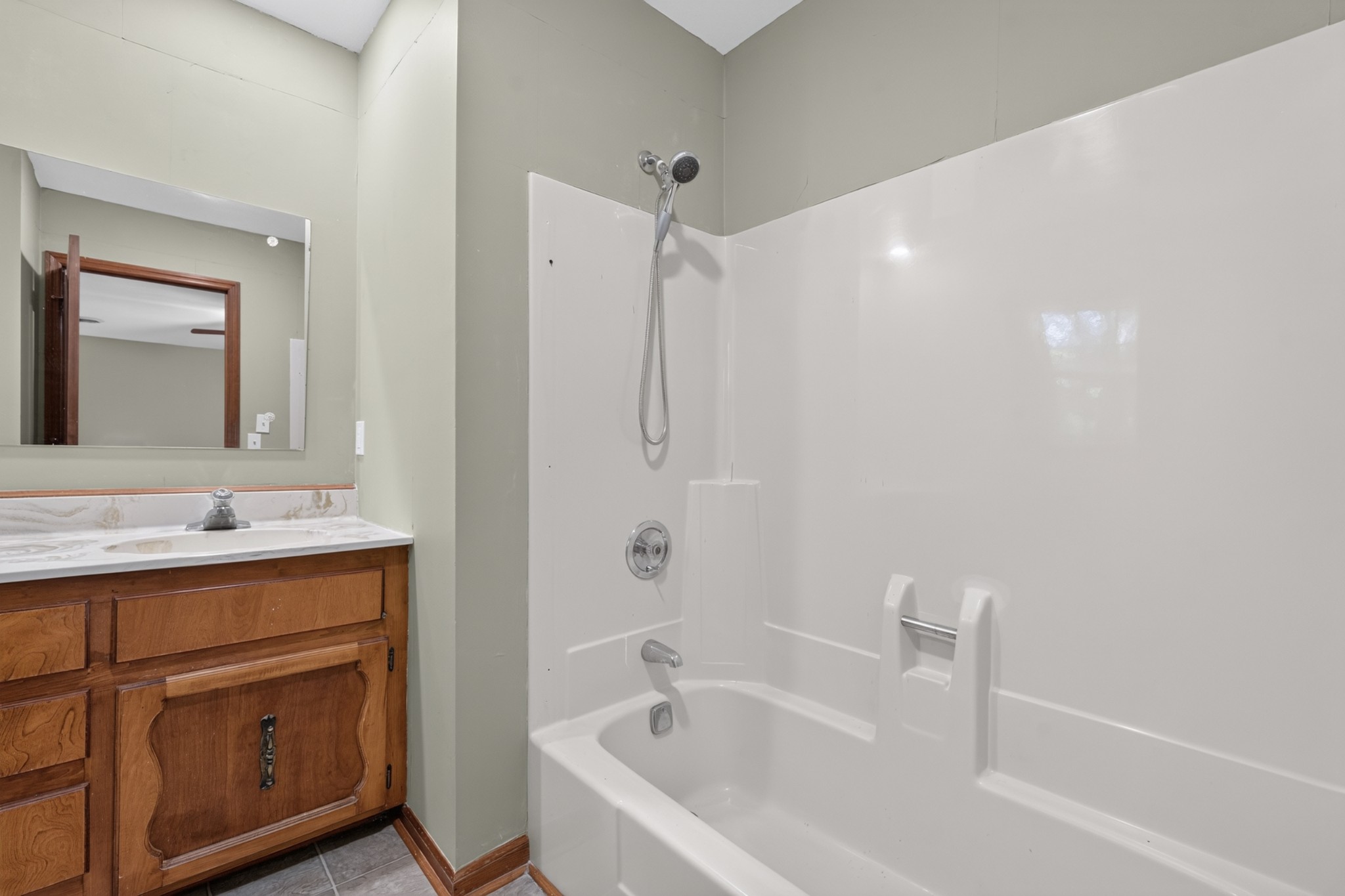 466 Willow Oak Dr