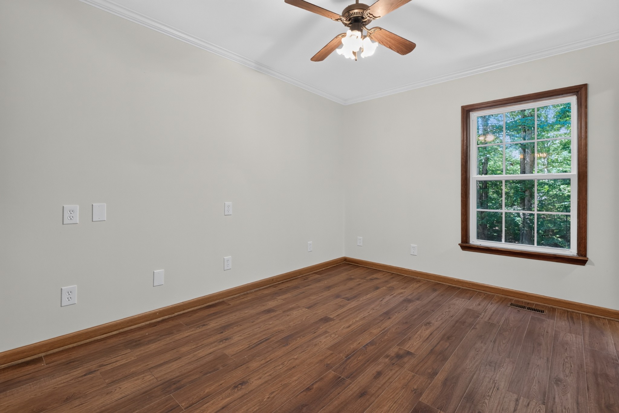 466 Willow Oak Dr