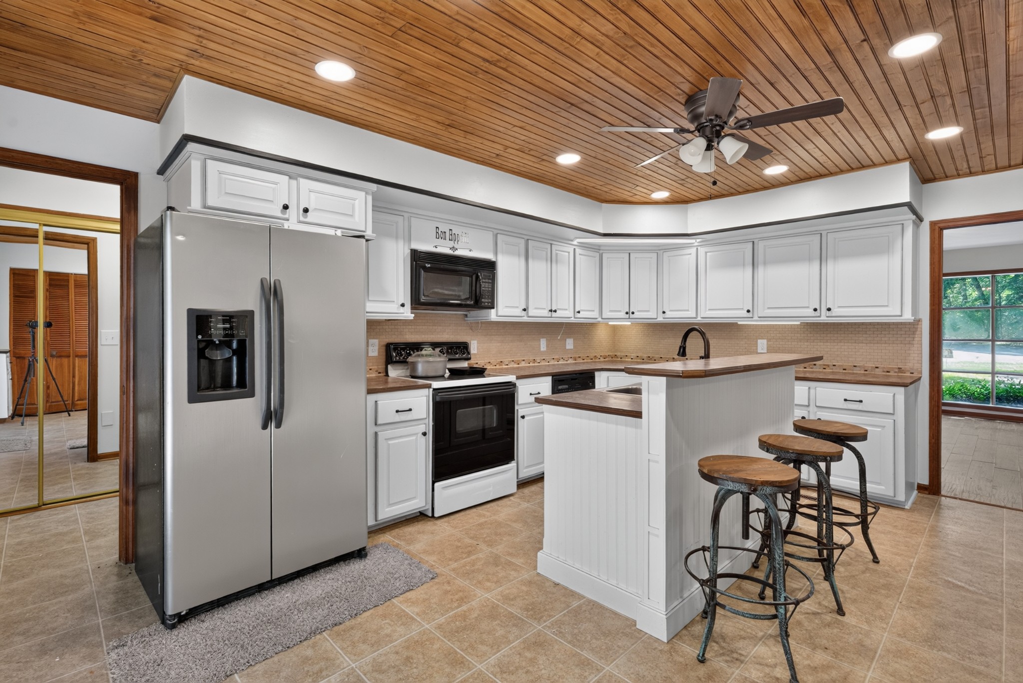 466 Willow Oak Dr