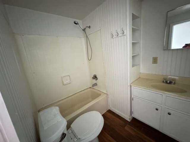 301 Eastbrook Rd