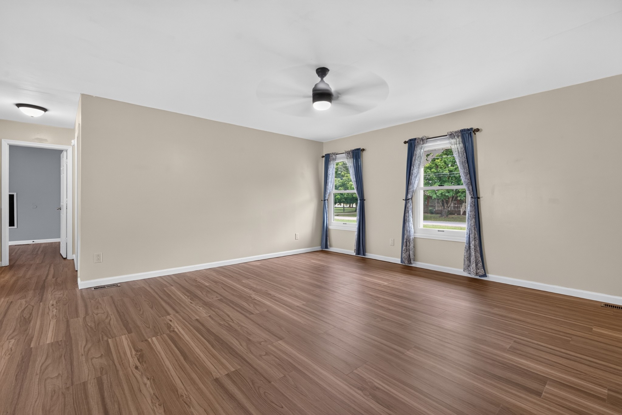 101 Lisa Cir