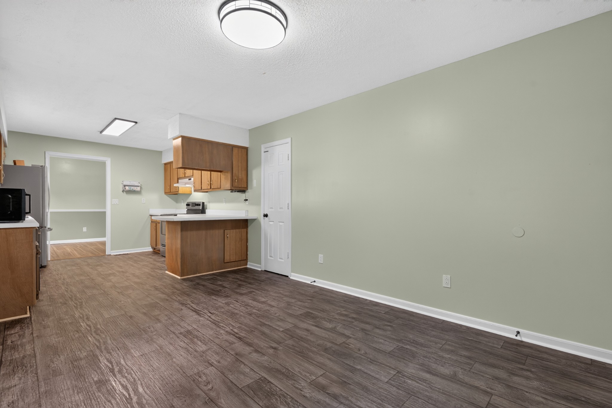 101 Lisa Cir