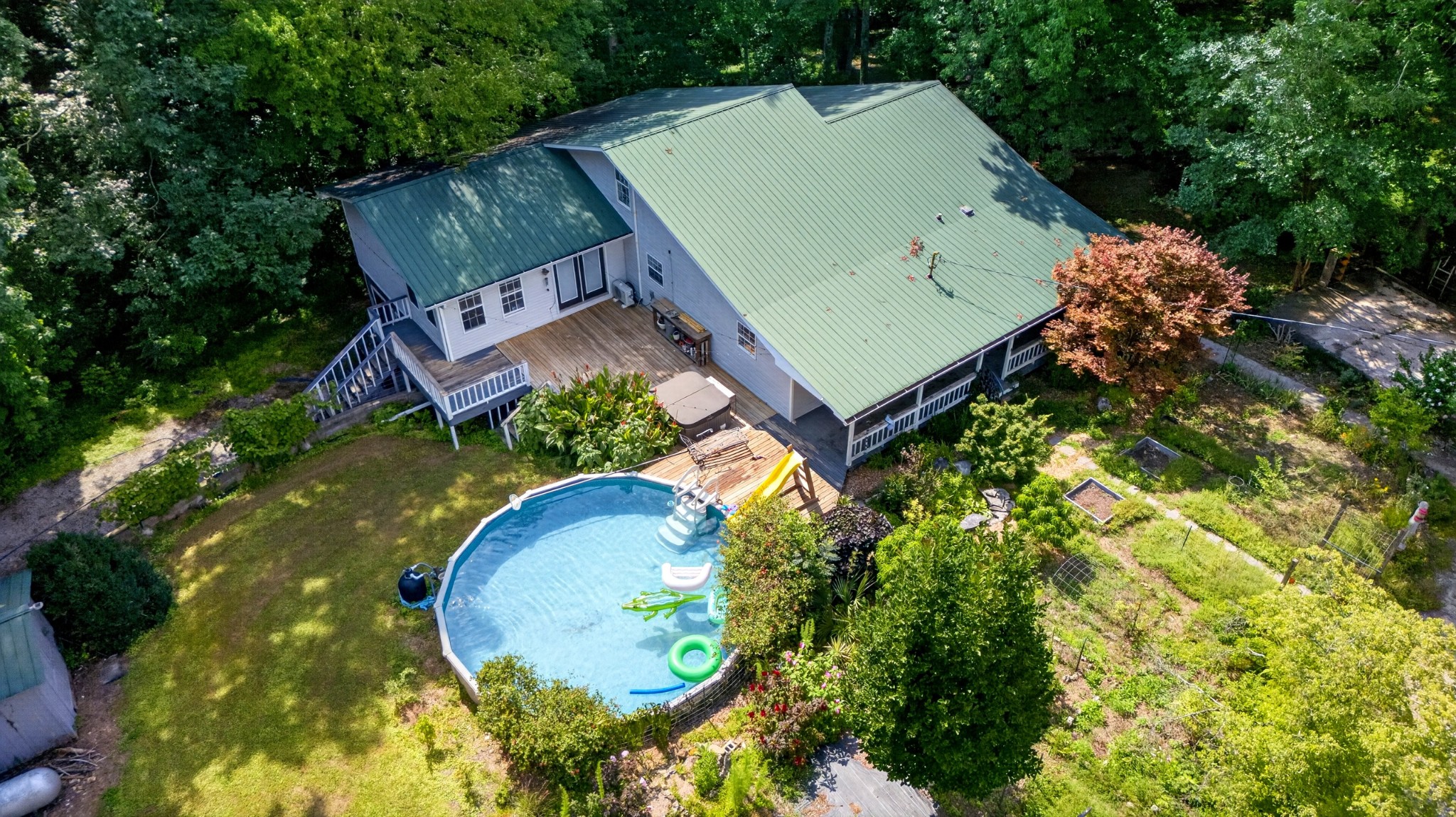 129 Meredith Ln
