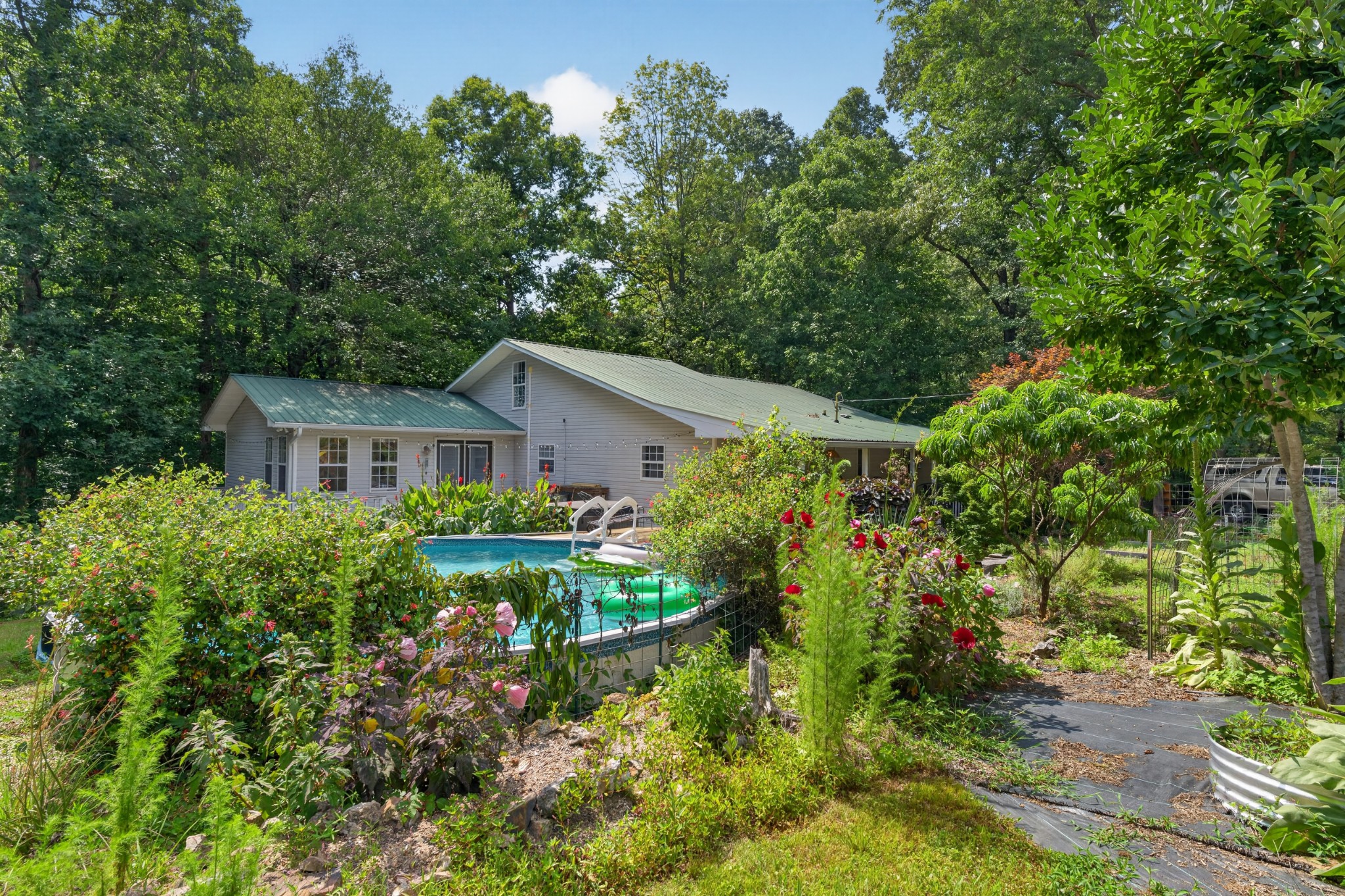 129 Meredith Ln