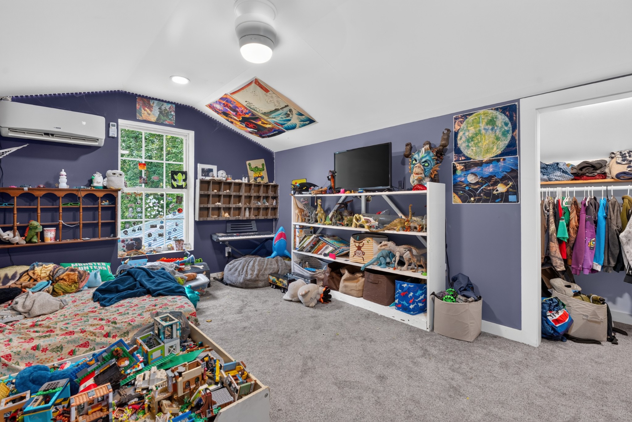 129 Meredith Ln