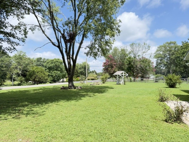 1300 Pleasant Ridge Rd