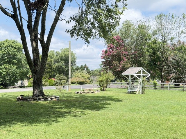 1300 Pleasant Ridge Rd