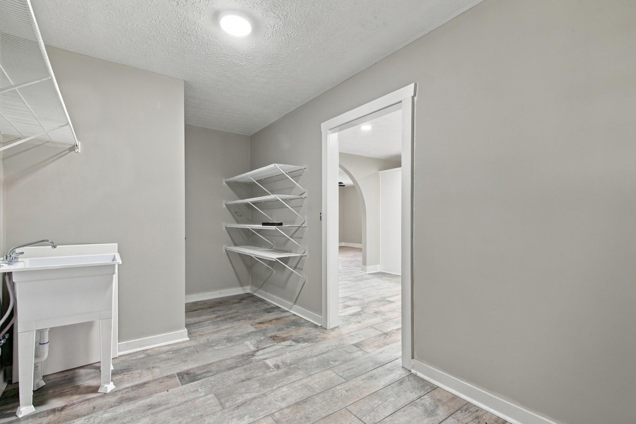 35 Tom Johnson Rd