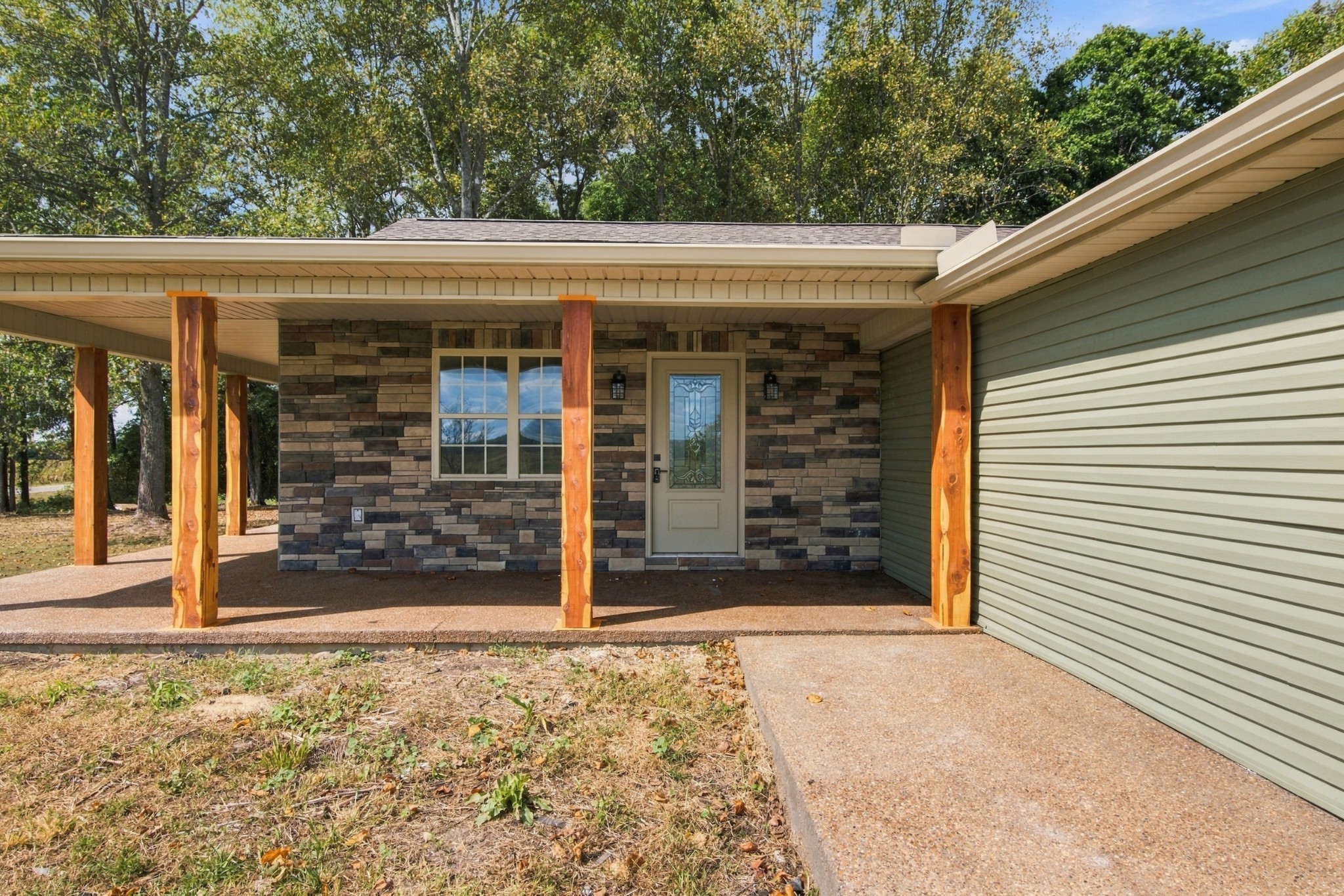 35 Tom Johnson Rd