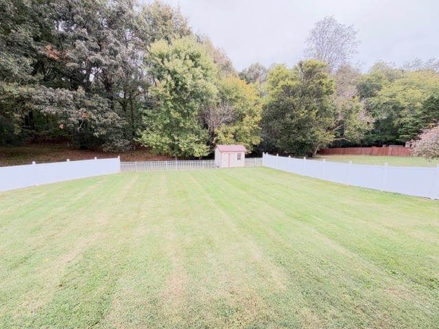 29 Rebecca Ln, E