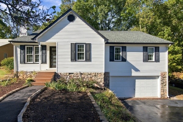 645 Wildwood Trce