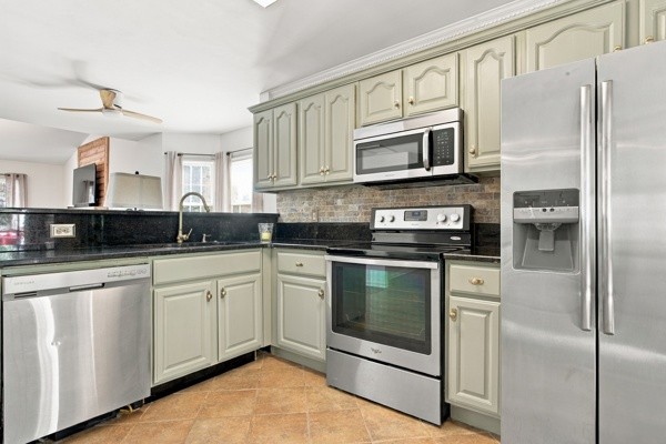 645 Wildwood Trce