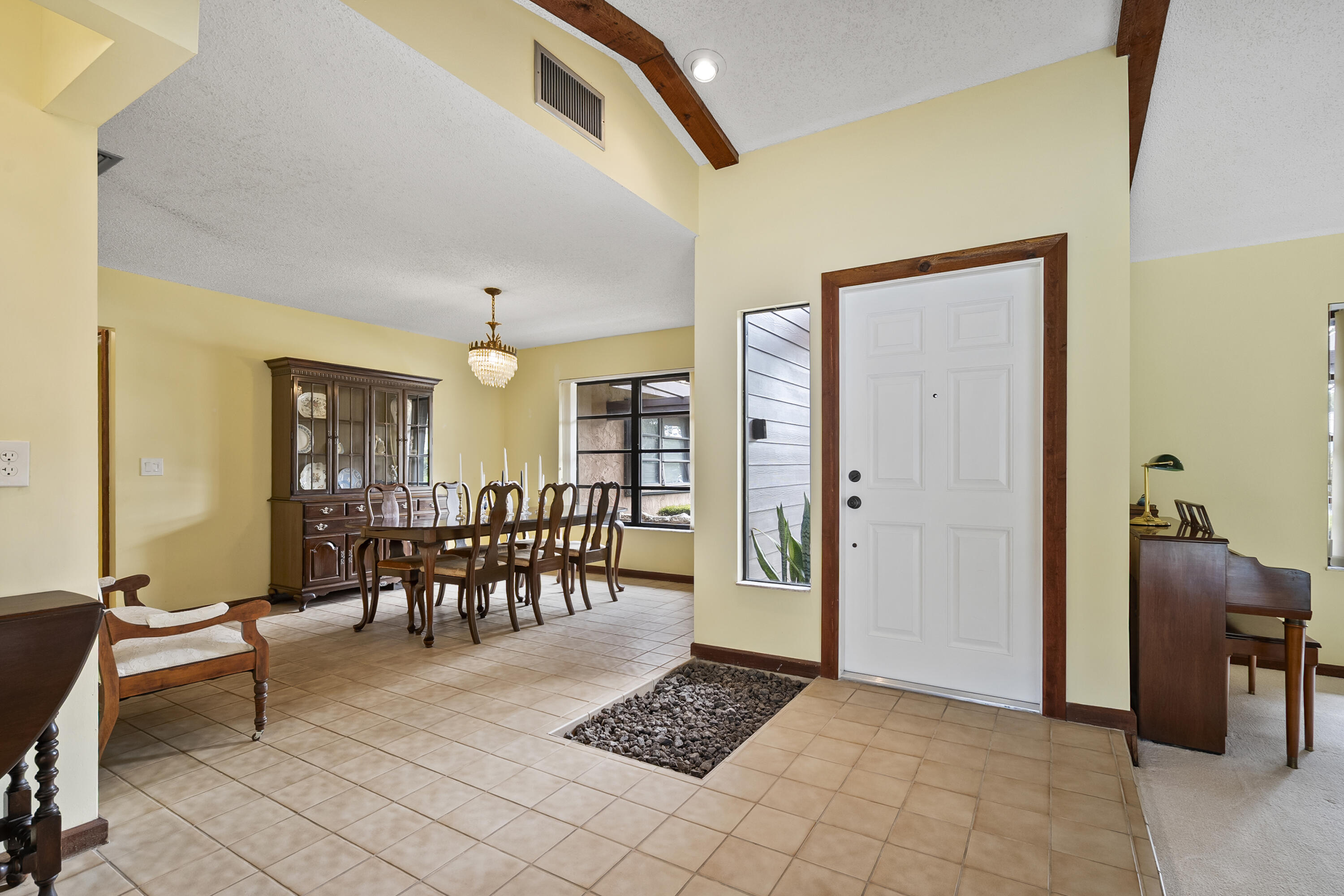 18815 S Golden Hawk Trail